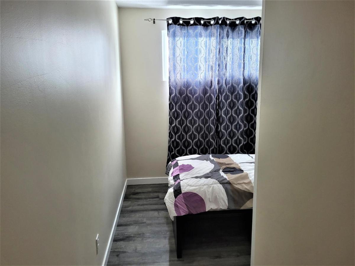 Cozy 4 Bedroom Townhouse - Peaceful Feel Of Home Winnipeg Luaran gambar