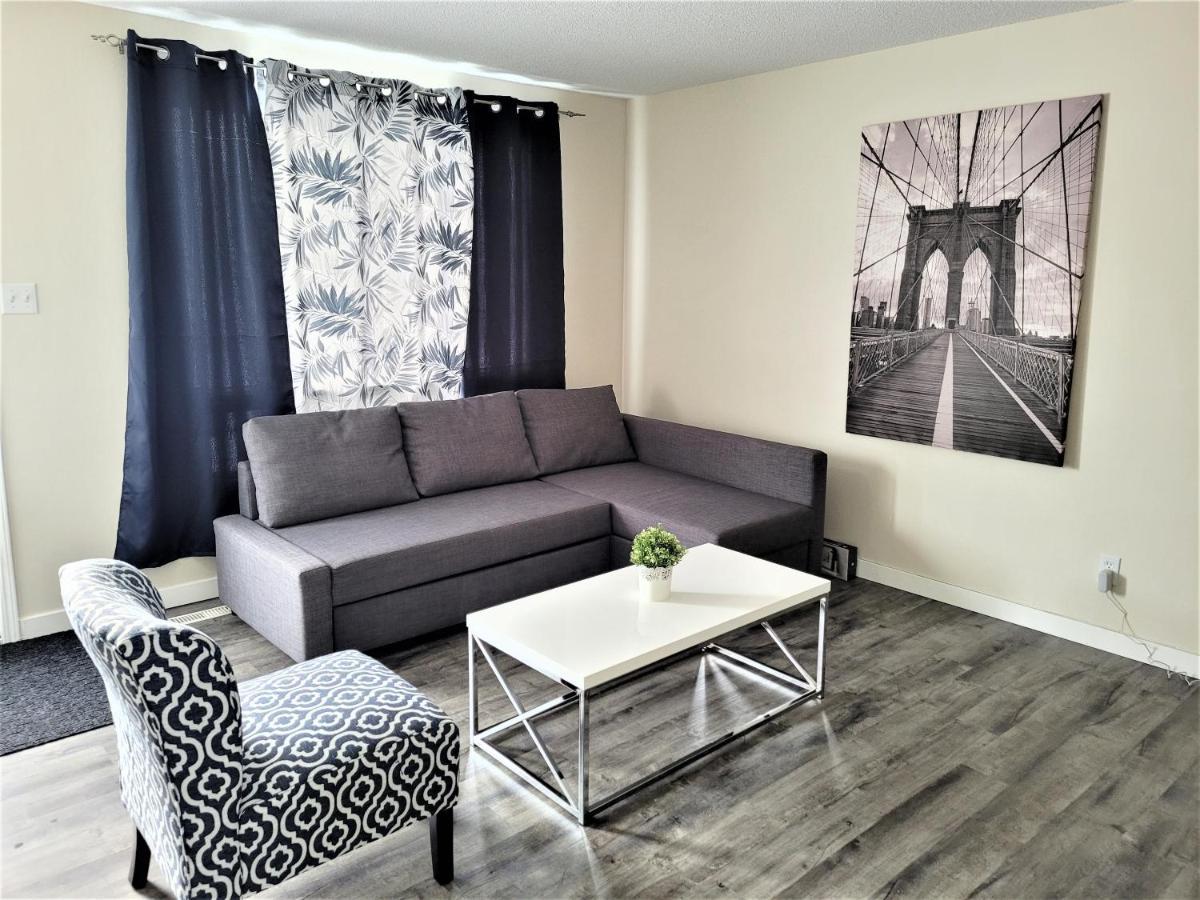 Cozy 4 Bedroom Townhouse - Peaceful Feel Of Home Winnipeg Luaran gambar